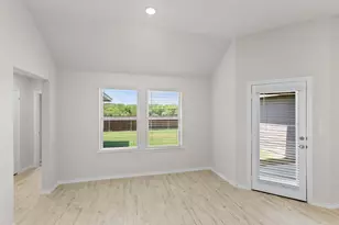 2609 River Bank Dr, Burleson, TX 76028 - Photo 19
