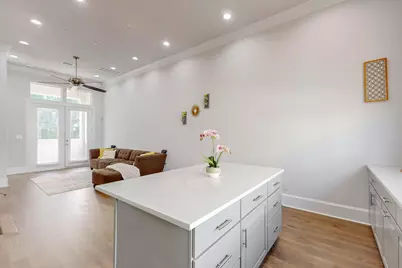638 Dalton Lane #802, Irving, TX 75039 - Photo 11