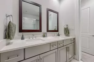 638 Dalton Ln, Irving, TX 75039 - Photo 19