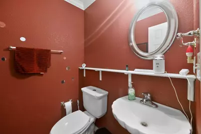 111 Lone Star Drive, Gainesville, TX 76240 - Photo 17