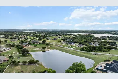 1104 Bentwater Parkway, Granbury, TX 76049 - Photo 3