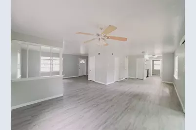 633 Rutgers Drive, Lancaster, TX 75134 - Photo 5