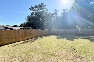 1717 Round House Ln, Dallas, TX 75253 - Photo 23