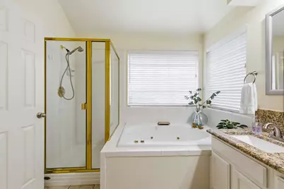 5305 Shadow Glen Drive, Grapevine, TX 76051 - Photo 25
