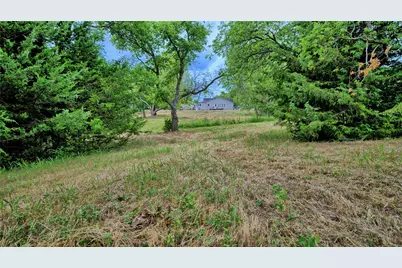 301 Spring Street, Forestburg, TX 76239 - Photo 17