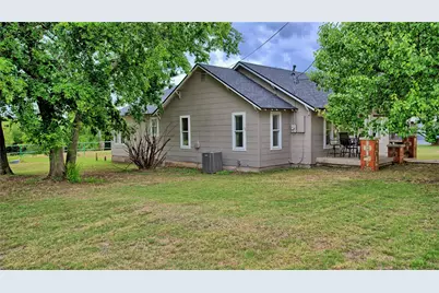 301 Spring Street, Forestburg, TX 76239 - Photo 19