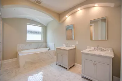 3817 Bowser Avenue #B, Dallas, TX 75219 - Photo 11