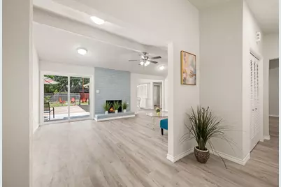 4905 Granite Shoals Avenue, Fort Worth, TX 76103 - Photo 11