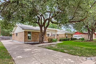 4905 Granite Shoals Ave, Fort Worth, TX 76103 - Photo 5