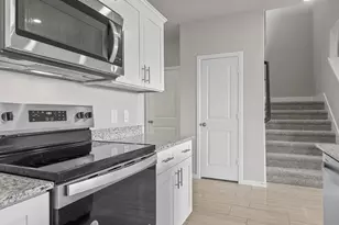 372 Deaf Smith St, Fort Worth, TX 76247 - Photo 5