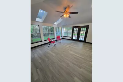 715 N Deerfield Circle, Arlington, TX 76015 - Photo 9