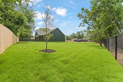 702 Scudder Street, Cleburne, TX 76033 - Photo 35