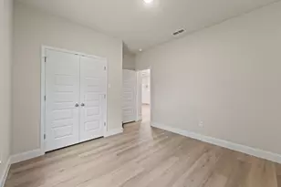 702 Scudder St, Cleburne, TX 76033 - Photo 27