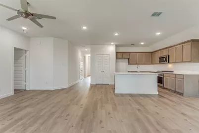 4908 Pebblewood Drive, Princeton, TX 75071 - Photo 13