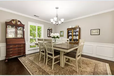 9519 Robin Meadow Drive, Dallas, TX 75243 - Photo 5