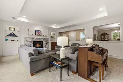 9519 Robin Meadow Drive, Dallas, TX 75243 - Photo 5