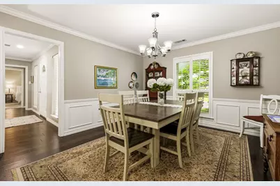9519 Robin Meadow Drive, Dallas, TX 75243 - Photo 7