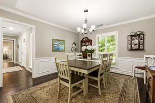 9519 Robin Meadow Dr, Dallas, TX 75243 - Photo 7