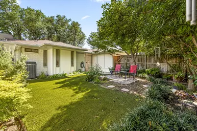 9519 Robin Meadow Drive, Dallas, TX 75243 - Photo 23