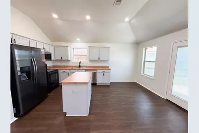 1531 Kensington Place, Lancaster, TX 75134 - Photo 7