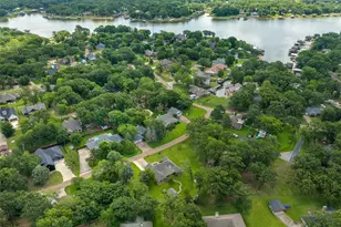 109 Castlewood Rd, Enchanted Oaks, TX 75156 - Photo 31