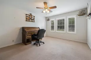 109 Castlewood Rd, Enchanted Oaks, TX 75156 - Photo 19