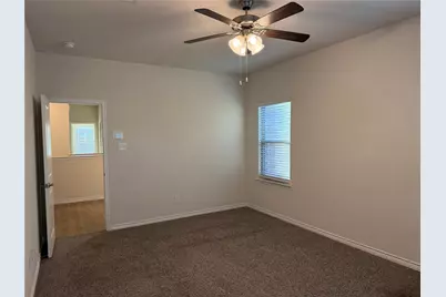 2025 Buffalo Hill Drive, Mesquite, TX 75149 - Photo 5