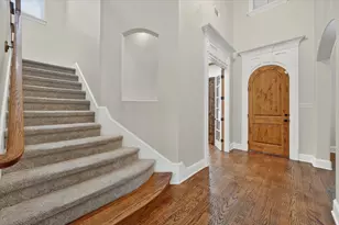 8009 Long Trail Dr, North Richland Hills, TX 76182 - Photo 5