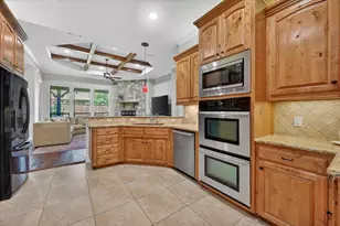 8009 Long Trail Dr, North Richland Hills, TX 76182 - Photo 13