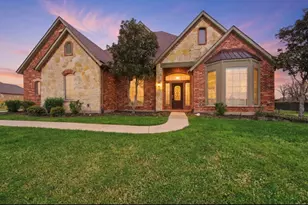 132 Silver Rose Blvd, Burleson, TX 76028 - Photo 1