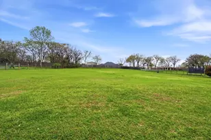 132 Silver Rose Blvd, Burleson, TX 76028 - Photo 31