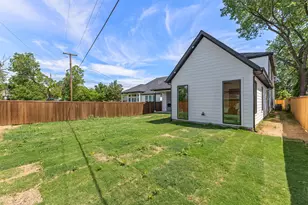 1407 Pueblo St, Dallas, TX 75212 - Photo 39