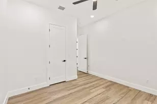 1407 Pueblo St, Dallas, TX 75212 - Photo 29