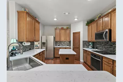 9312 Marble Falls Drive, Arlington, TX 76002 - Photo 11