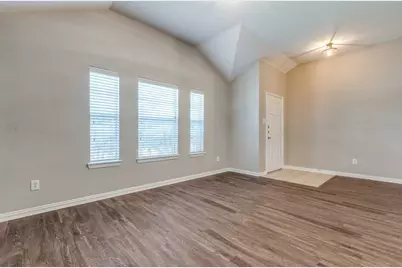 2333 Aurora Drive, Little Elm, TX 75068 - Photo 9