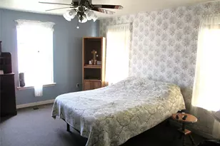 608 N Colorado St, Whitney, TX 76692 - Photo 17