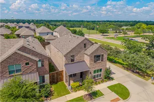 2208 N Royal Crecent Dr N, Flower Mound, TX 75028 - Photo 3