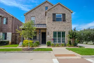 2208 N Royal Crecent Dr N, Flower Mound, TX 75028 - Photo 1