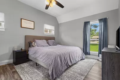 1310 Carriage Drive, Irving, TX 75062 - Photo 23