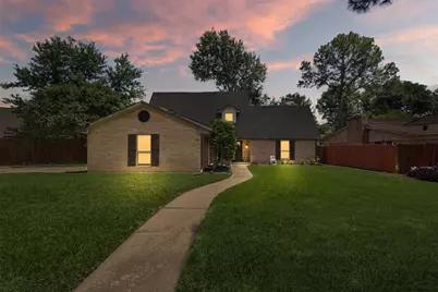 1310 Carriage Drive, Irving, TX 75062 - Photo 31