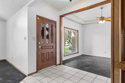 2315 Stone Glen Lane, Carrollton, TX 75007 - Photo 5