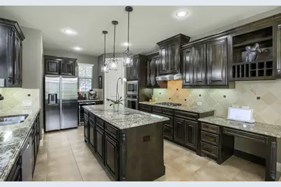 2025 Lewis Crossing Court, Keller, TX 76248 - Photo 9