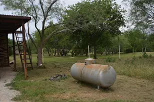 334 Cook Rd, Jacksboro, TX 76458 - Photo 17