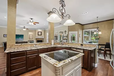 6109 Crestside Drive, Flower Mound, TX 75028 - Photo 13