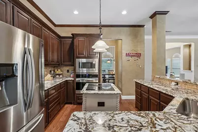 6109 Crestside Drive, Flower Mound, TX 75028 - Photo 11