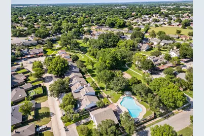 4822 Rollingwood Court, Garland, TX 75043 - Photo 9