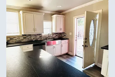 4511 Junius Street, Dallas, TX 75246 - Photo 7