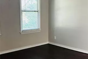 4511 Junius St, Dallas, TX 75246 - Photo 11