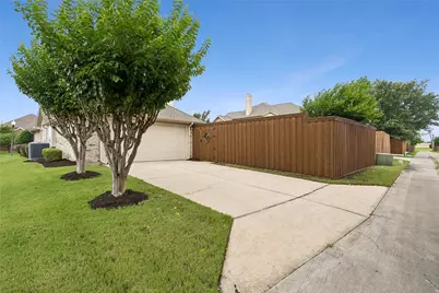 1516 Brewster Drive, Carrollton, TX 75010 - Photo 33