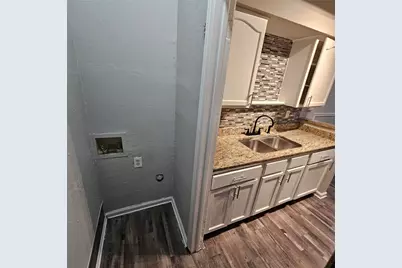 3209 Norwalk Avenue #101, Dallas, TX 75220 - Photo 13